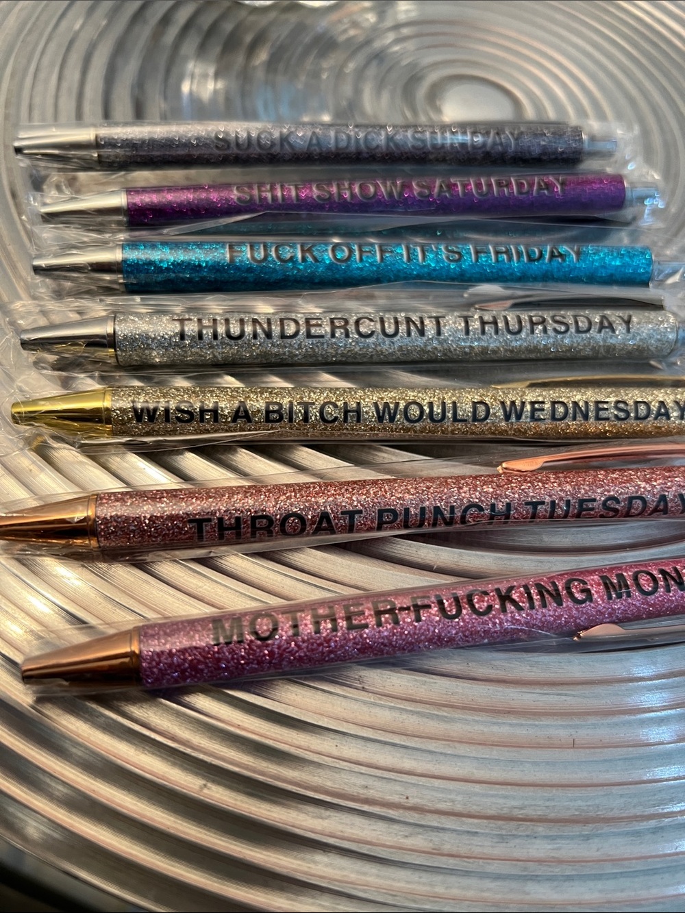Set of 7 Glitter Day-of-Week Ballpoint Pens - Multicolor